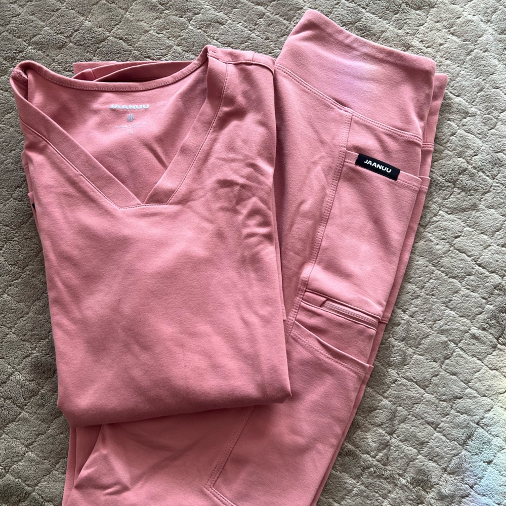 Pink Jaanuu top and yoga pants  Set